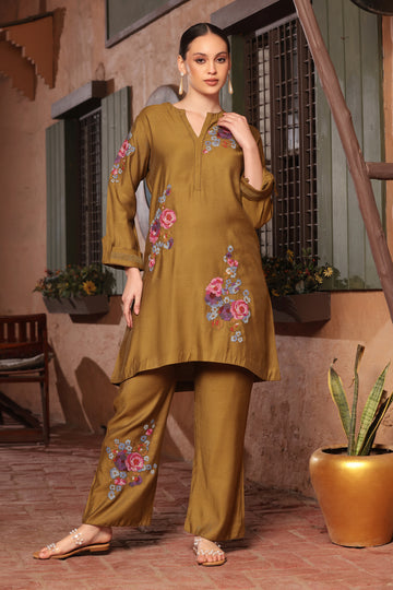 BRICK BROWN CORD-SET WITH MULTI-TALOR THREAD WORK